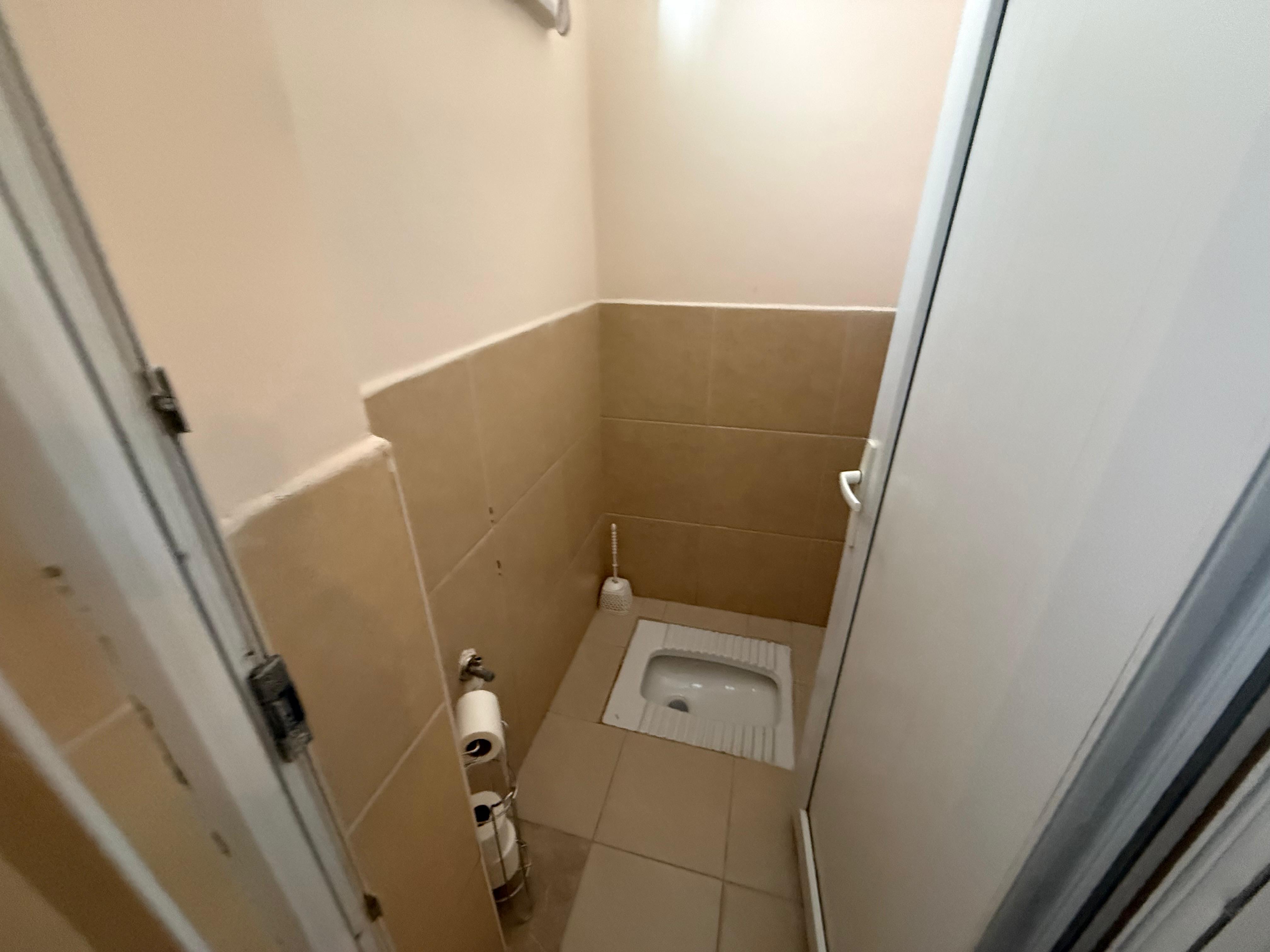 MABEL'DEN AKCAABAT SOGUTLU'DE DEVREN KIRALIK BUTIK